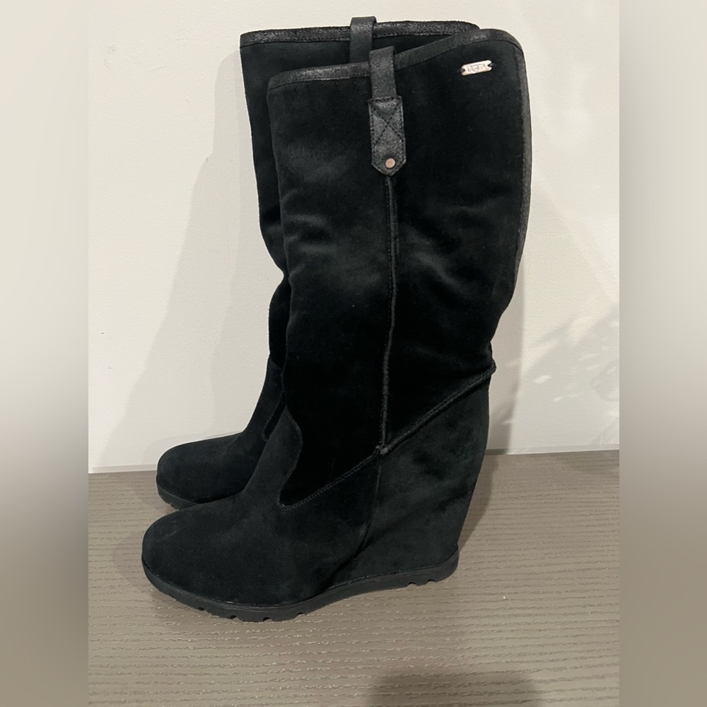 Black UGG W Soleil Wedge Boots!!